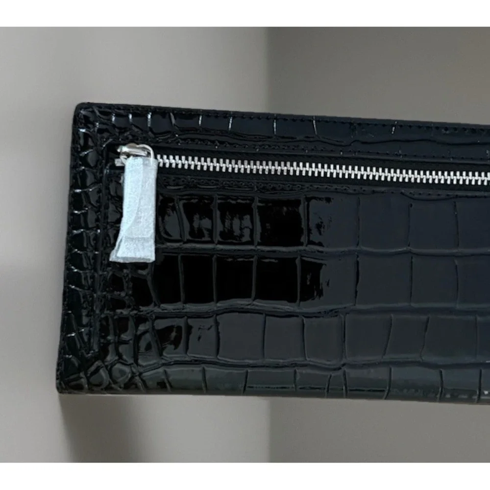 NWT Michael Kors Carson Large Patent Crocodile Embossed Wallet In Black - Picture 4 of 7